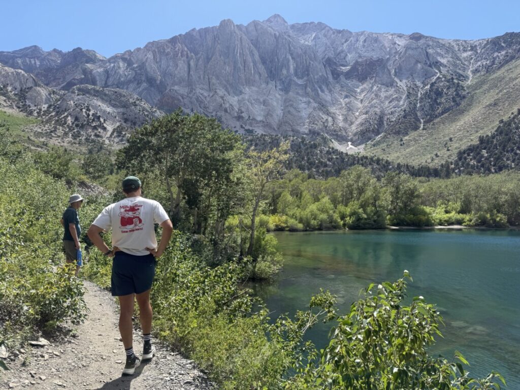 mammoth lakes in summer