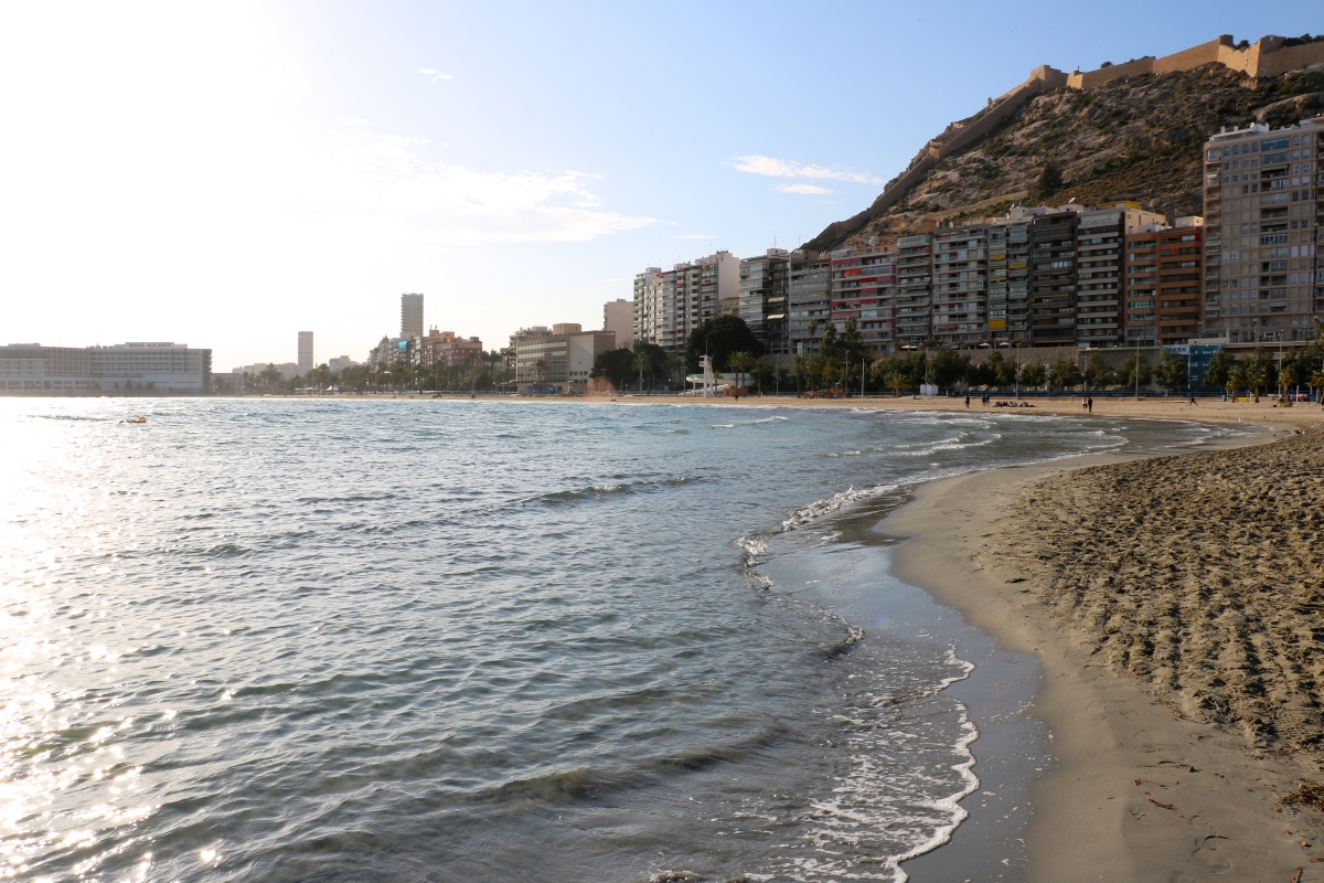 beach in Alicante 