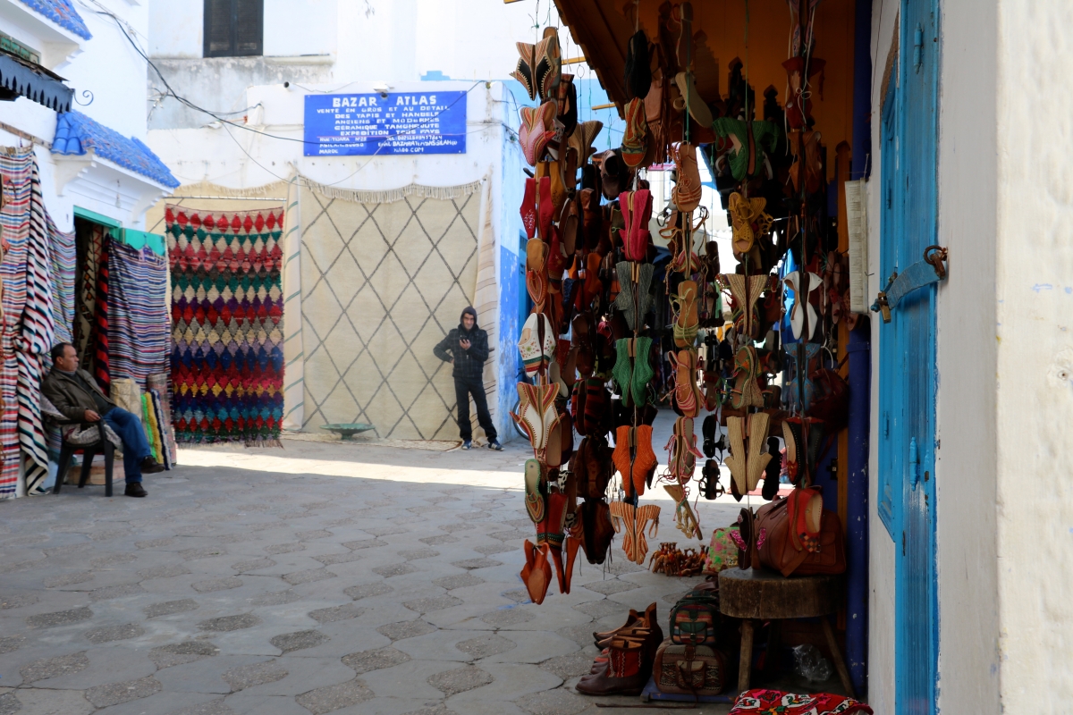 shopping at the street vendors in Asilah